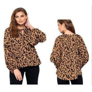 NWT Blu Pepper Womens Leopard Print Button-Up Blouse With Bishop Sleeves Small